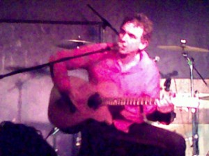 Ian Moss on stage at the Vic Davies fund raiser